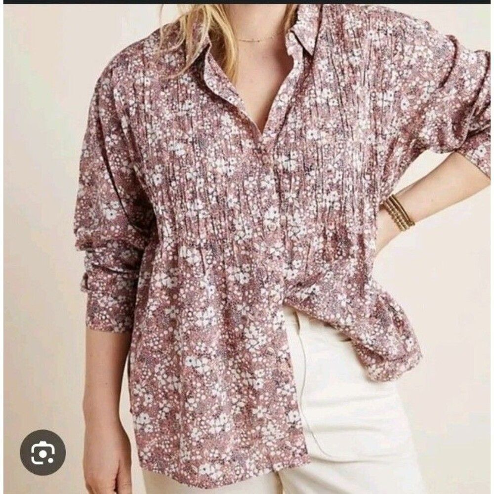 Anthropologie Pilcro Sasha Smocked Boyfriend Button Up Shirt Size Small Floral